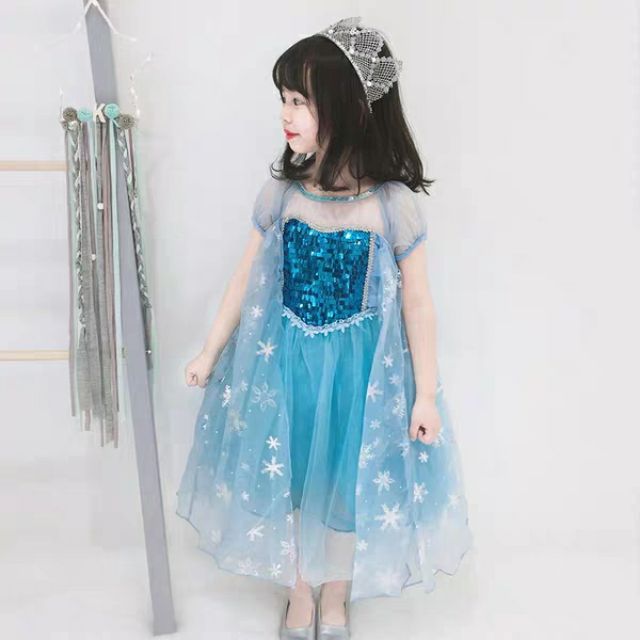 Elsa Dinner Dress - ลูกไม้นุ่มคุณภาพสูง (ฟรีกระเป๋าถือ Elsa, มงกุฎ,magic stick)