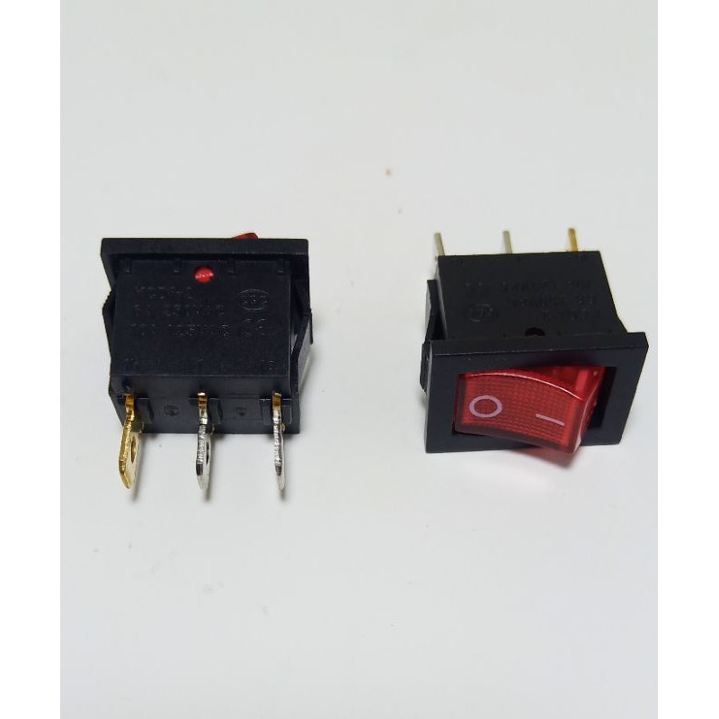 สวิตซ์เปิดปิด 220v ตัวเล็ก3ขา สวิทแลมป์ LAMP สวิทช์ปลั๊กรางไฟ แพ็ค2ชิ้น สวิทช์ไฟ เครื่องใช้ไฟฟ้า