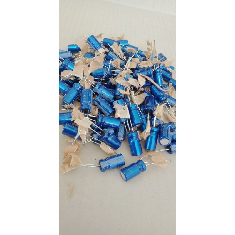 1F 2.5V(1ล้านไมโคร)ซุปเปอร์คาปาซิเตอร์(แพ็ค100ตัว)ELNAสีฟ้า8x15mm แท้ใหม่ค่าความจุเต็ม100%DYNACAP ราคาถูก Shopee Lazada