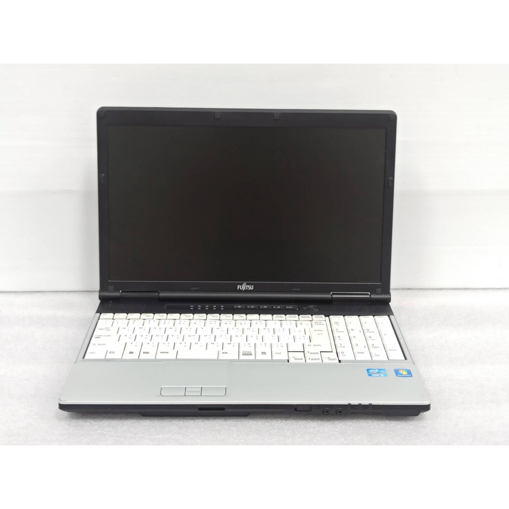 โน๊ตบุ๊ค มือสองสภาพดี โน๊ตบุ๊ค  FUJITSU LIFEBOOk e742/E COR i3 RAM4GB HDD320Gb