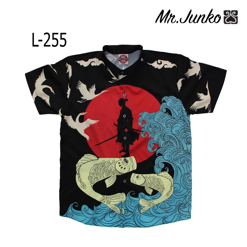 ส่งฟรี เสื้อเชิ้ตแขนสั้น งานต่อลาย Mr-Junko ผ้านิ่ม ไส่สบายไม่ร้อน L-255