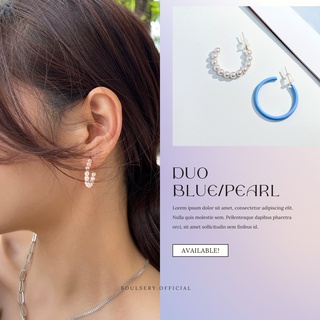 Blue and Faux Pearl Decor Open Hoop Earrings ต่างหูห่วงมุก