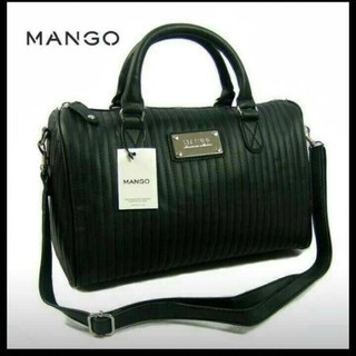 กระเป๋าสะพาย MANGO : Quilted Bowling Crossbody Handbag