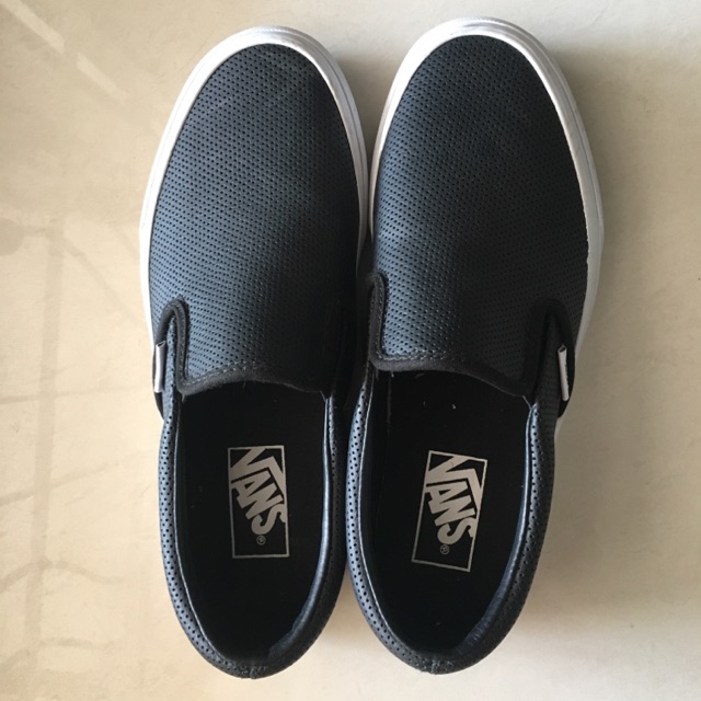 Vans perf leather slip on