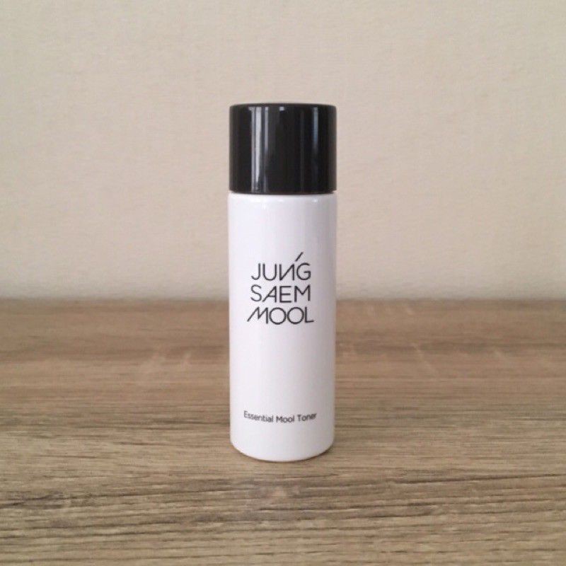 โทนเนอร์ เกาหลี Jung seam mool essential mool toner 15 ml.