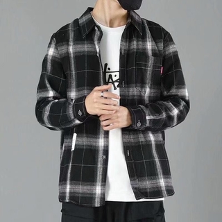 2 สี【 M-3XL 】เสื้อเชิ้ตแขนยาวลายตารางแฟชั่นผู้ชายหลวมเสื้อเชิ้ตลายสก็อต เสื้อเชิ้ตลายสก็อต