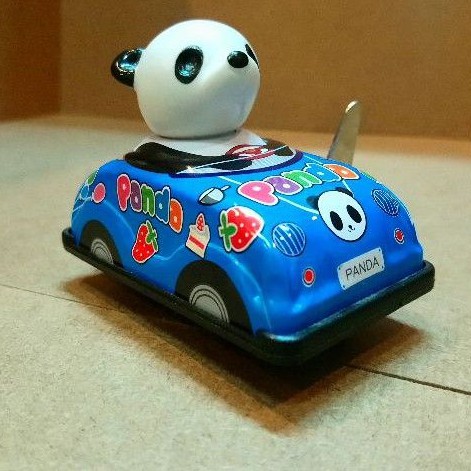รถ​สังกะสี​ ไขลาน​ แพนด้า Panda Car Tin 8cm. ปั้มท้าย Yone Japan มือสอง