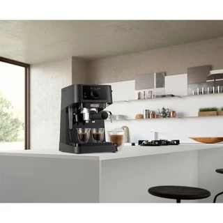 De'Longhi เครื่องชงกาแฟเอสเพรสโซ่ Stilosa รุ่น EC230.BK