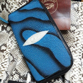 le shark  bifold wallet กระเป๋าสตางค์หนังปลาฉลามแท้