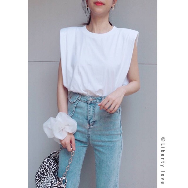 Acasey เสื้อยืดผู้หญิง แขนกุดเสริมบ่า เนื้อผ้า Cotton ใส่สบายจ้า