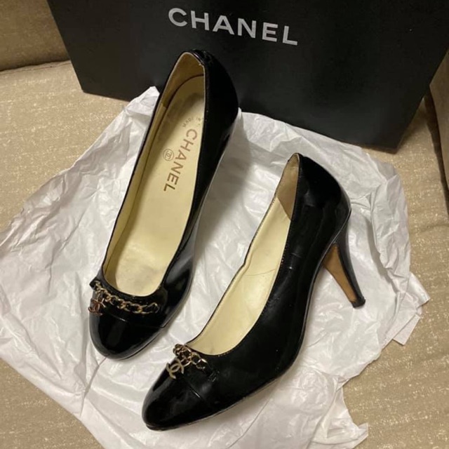 รองเท้าส้นสูง Chanel