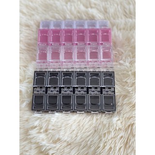 กล่องเปล่าใส่ของ12ช่องมี4สีแต่ละช่องแยกใส่ของชิ้นเล็กได้ดี