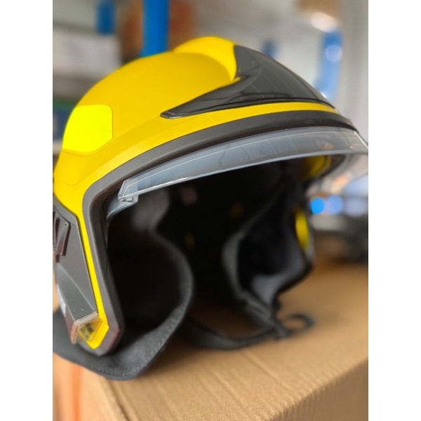 MSA Helmet XF1-หมวกดับเพลิงสินค้ามือ1(มีตำหนิ1จุด)