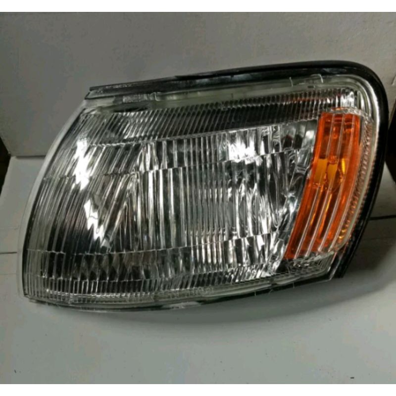 Cornerlamp Corona Absulate ST191 ไฟเลี้ยว