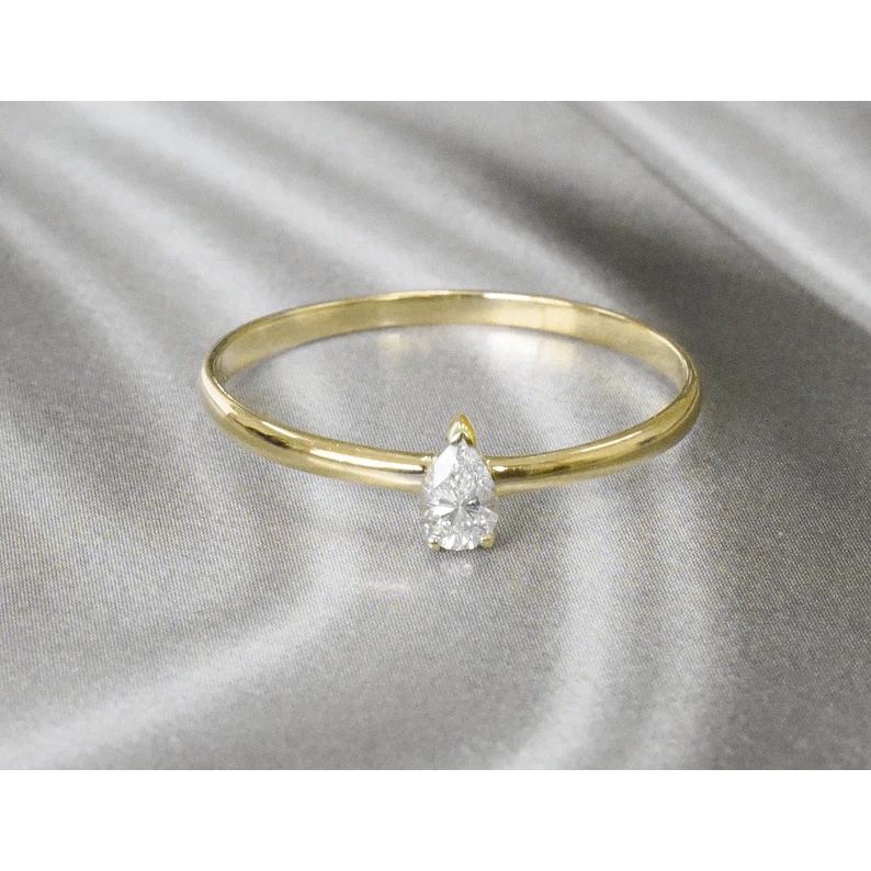 แหวนทองคำแท้ฝังเพชรแท้ 14K สี Rose Gold ฝังเพชรทรงมาคี