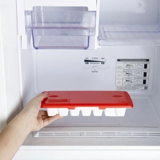 Micronware รุ่น 5103 ช่องทำน้ำแข็ง 21 ช่อง ปราศจากสารก่อมะเร็ง (BPA Free) สีแดง