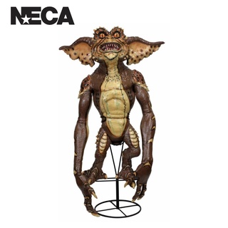 NECA Gremlins - Prop Replica Stunt Puppet - Brown Gremlin