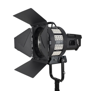 NANLUX Evoke 1200 Spot Light with FL-35 Fresnel Lens and Flight Case