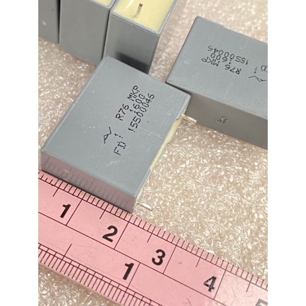 (แพ็ค2ชิ้น) C 0.1UF 1600V 100nF 104PF แบรนด์KEMET อิตาลี คาปาซิเตอร์ 100nF ขาห่าง22มิลเทาเหลี่ยม C0.