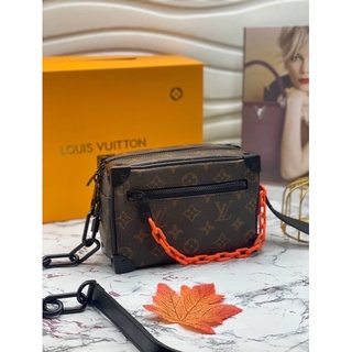 กระเป๋า LOUIS VUITTON SOFT TRUNK MONOGRAM กระเป๋ากล่องสะพายข้าง ลายคลาสสิค หนังแท้💯