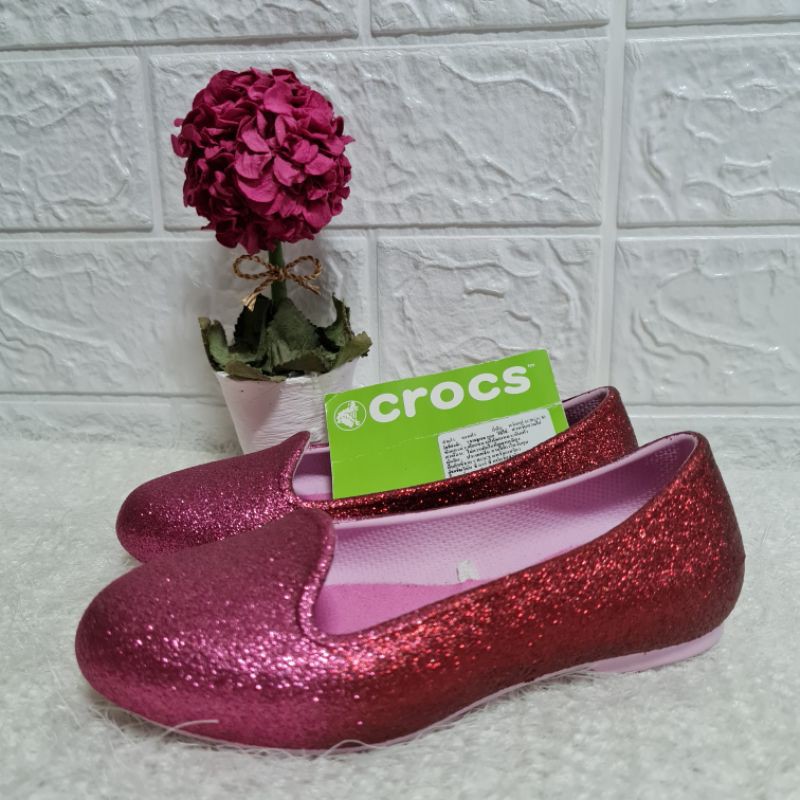 รองเท้าเด็ก เจ้าหญิง Party Pink CROCS  Size C13 ยาว 18cm ราคา 590 บาท ส่งฟรี