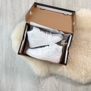 AJ Mid All White ! 🤍