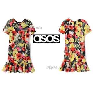 ASOS Floral shift dress: เดรสกระโปรงเข้ารูปลายดอกสีสดใส