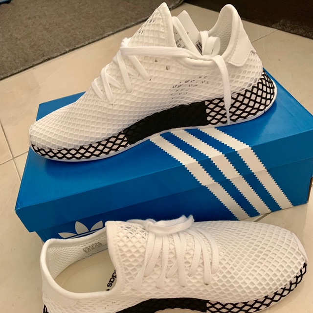 Adidas deerupt runner สีขาวของใหม่มือ1 ไซส์ 9us/270/42.5