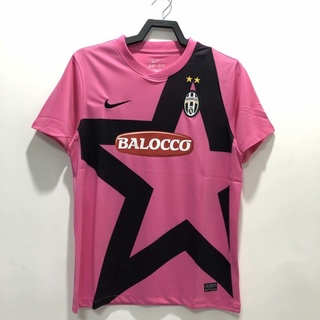 เสื้อกีฬาแขนสั้น ลายทีมชาติฟุตบอล Juventus 2011/2012 สีชมพู คุณภาพสูง AAA