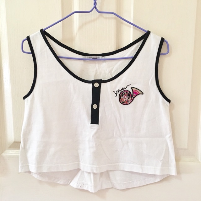 เสื้อcrop แบรนด์Issueแท้