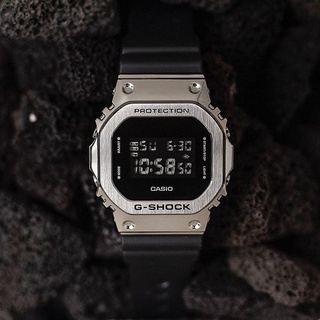 G-Shock GM-5600-1 เงิน