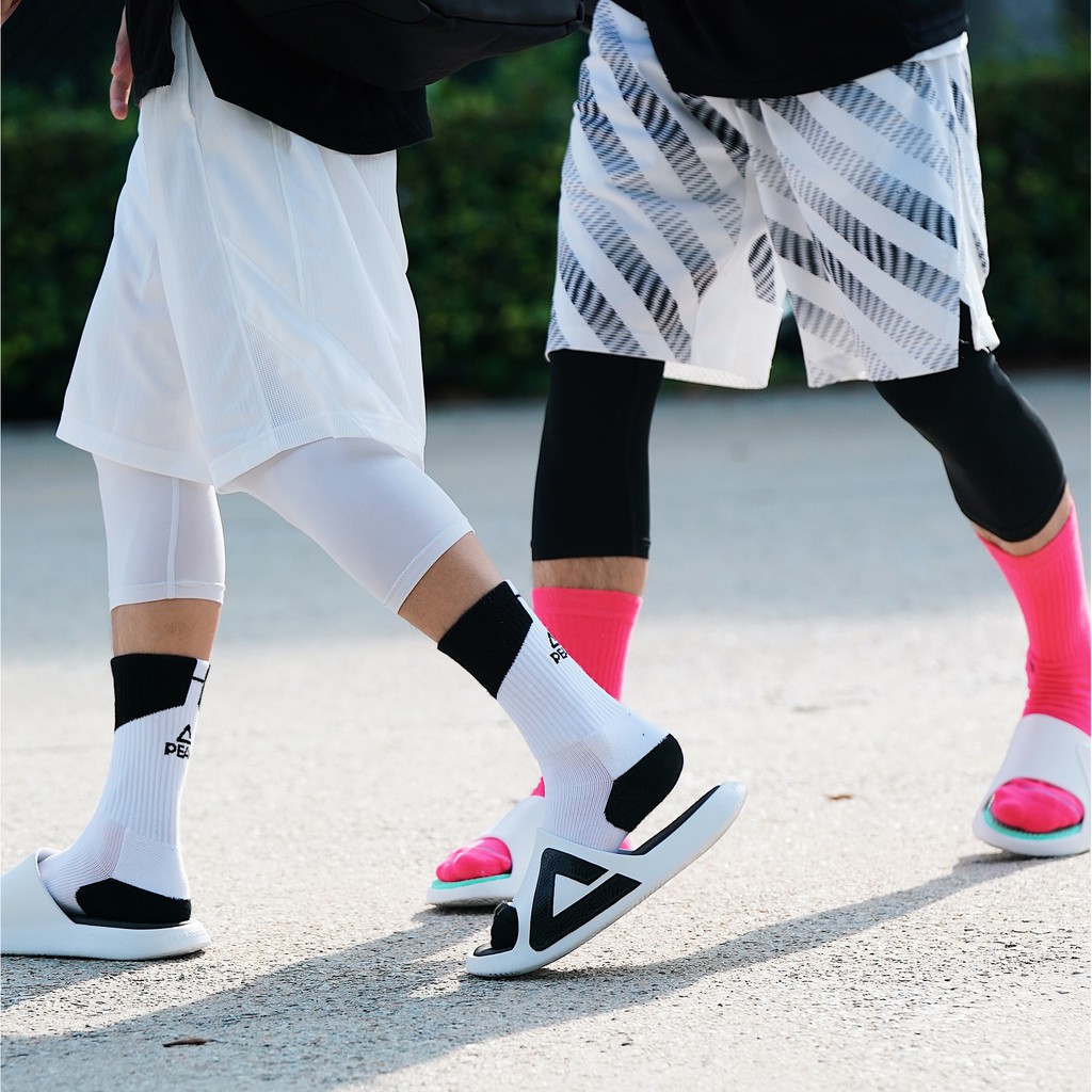 PEAK Taichi Slipper E92037L, E92038L รองเท้าแตะฟื้นฟูเท้า ใส่หลังเล่นกีฬา เดินหรือยืนนานๆ นุ่ม สบาย เพื่อสุขภาพเท้า