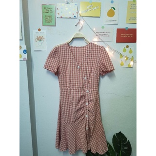 เดรสแฟชั่นมือสองจ้าา