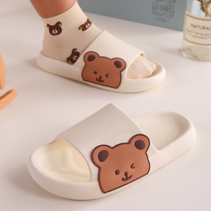 รองเท้าแตะนิ่มลายหมี ลายน่ารัก พร้อมส่งในไทย