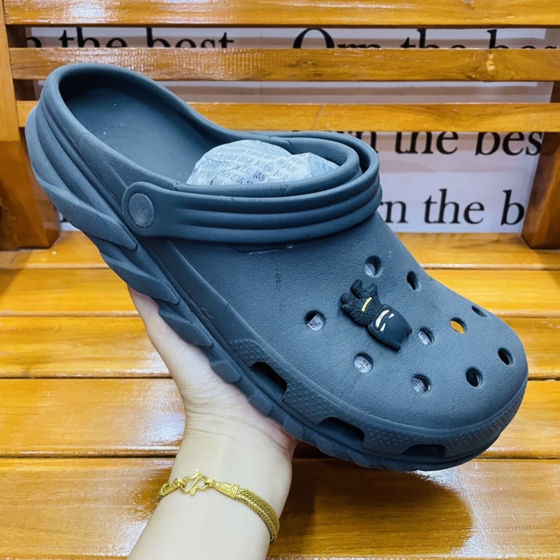 Crocs Size M10/W12 43.5/27 cm.(มือสอง)