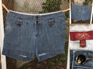 2sis1bro แบรนด์แท้ One Song Authentic Denim กางเกงยีนส์ ขาสั้น มือสอง พร้อมส่ง sz 12