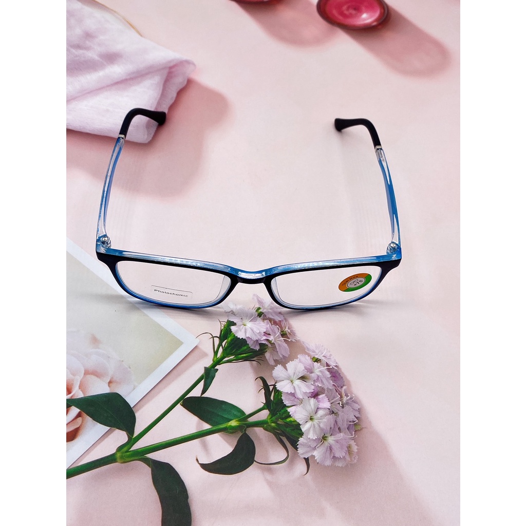 แว่นสายตายาวกรองแสงสีฟ้า ออกแดดเปลี่ยนสี เลนส์เปลี่ยนเป็นกันแดด +50 ถึง +400 คุณภาพดี และเบา N.802#