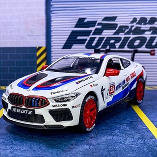 โมเดลรถยนต์ BMW M8 GTE สเกล 1:24 ของเล่น ของสะสม ของขวัญวันเกิด สําหรับเด็กผู้ชาย