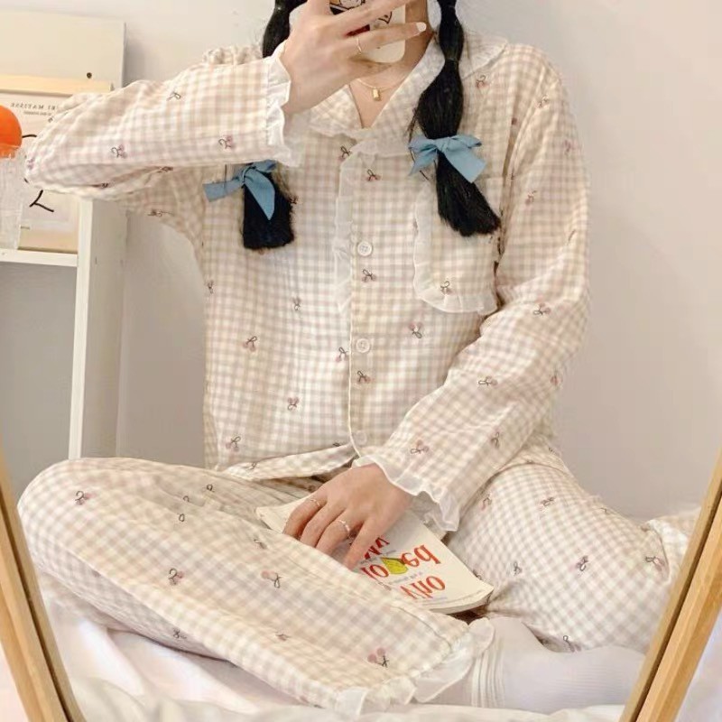 ER พร้อมส่ง สินค้าใหม่ ชุดนอนผ้าคอตตอน ผ้าดี เซ็ตชุดนอนเสื้อแขนยาว น่ารักสไตล์เกาหลี 2สี