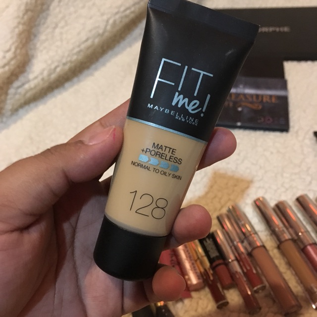 รองพื้น Maybelline Fit me รุ่นหลอด สี128 เหมาะสำหรับผิวธรรมดา-ผสม ปกปิดปานกลาง