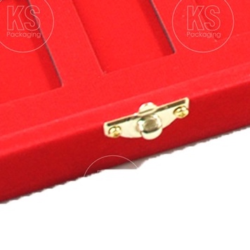 กล่องกำมะหยี่ใส่ทองแท่ง ทอง 1-5 บาท แบบ5ช่อง วัสดุกล่องหนามีความแข็งแรง จัดเก็บทองได้เป้นอย่างดีเพิ่มมูลค่า - รูปที่ 2