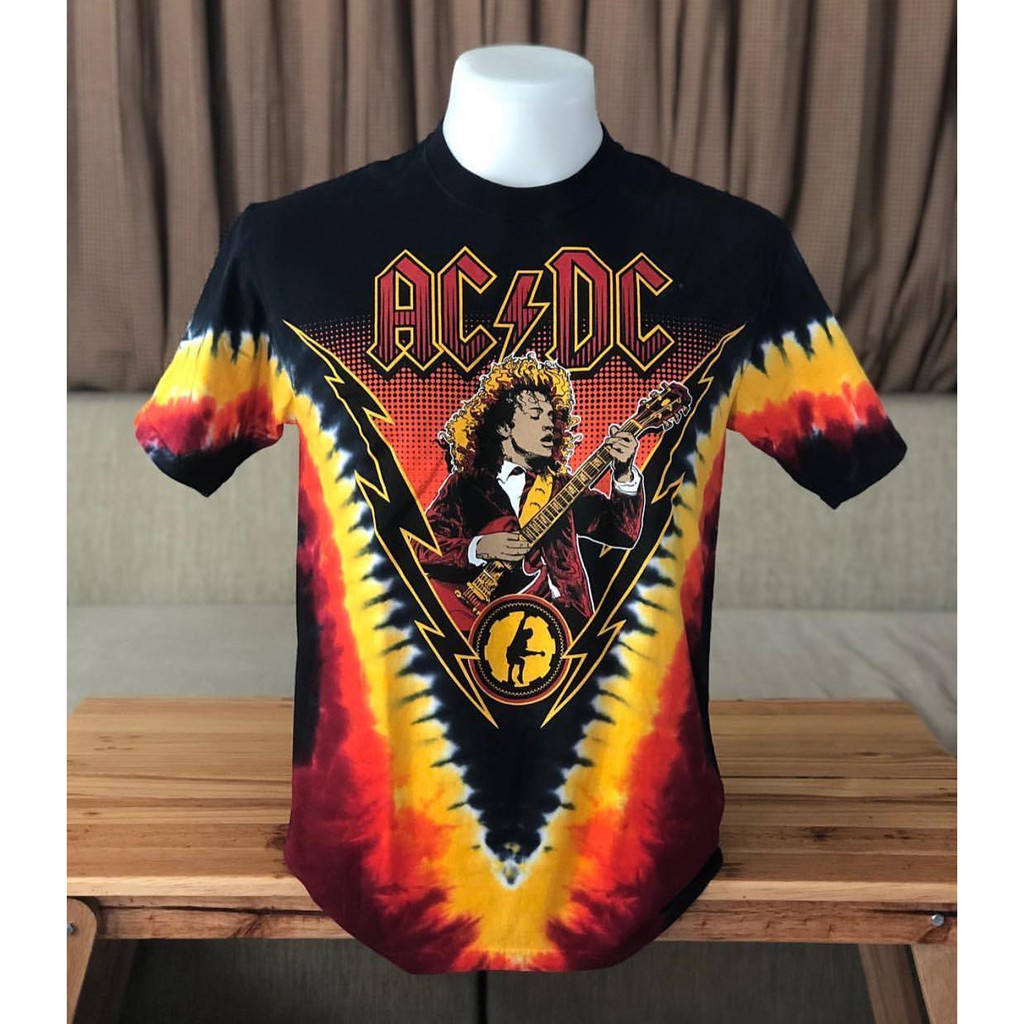 เสื้อวง AC-DC Men’s T-Shirt ของแท้ 100%  ลาย ANGUS LIGHTNING Tie-Dye T