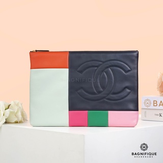 CHANEL CLUTCH 13" MULTICOLOR CC LOGO LAMB