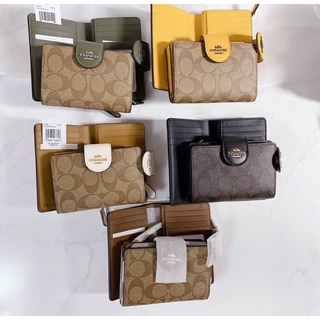 NEW COACH WALLET  ใบกลาง สวยงามมากมีหลายสีค่ะ