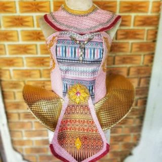 เสื้อดรัมเมเยอร์เด็กโตมือใหม่