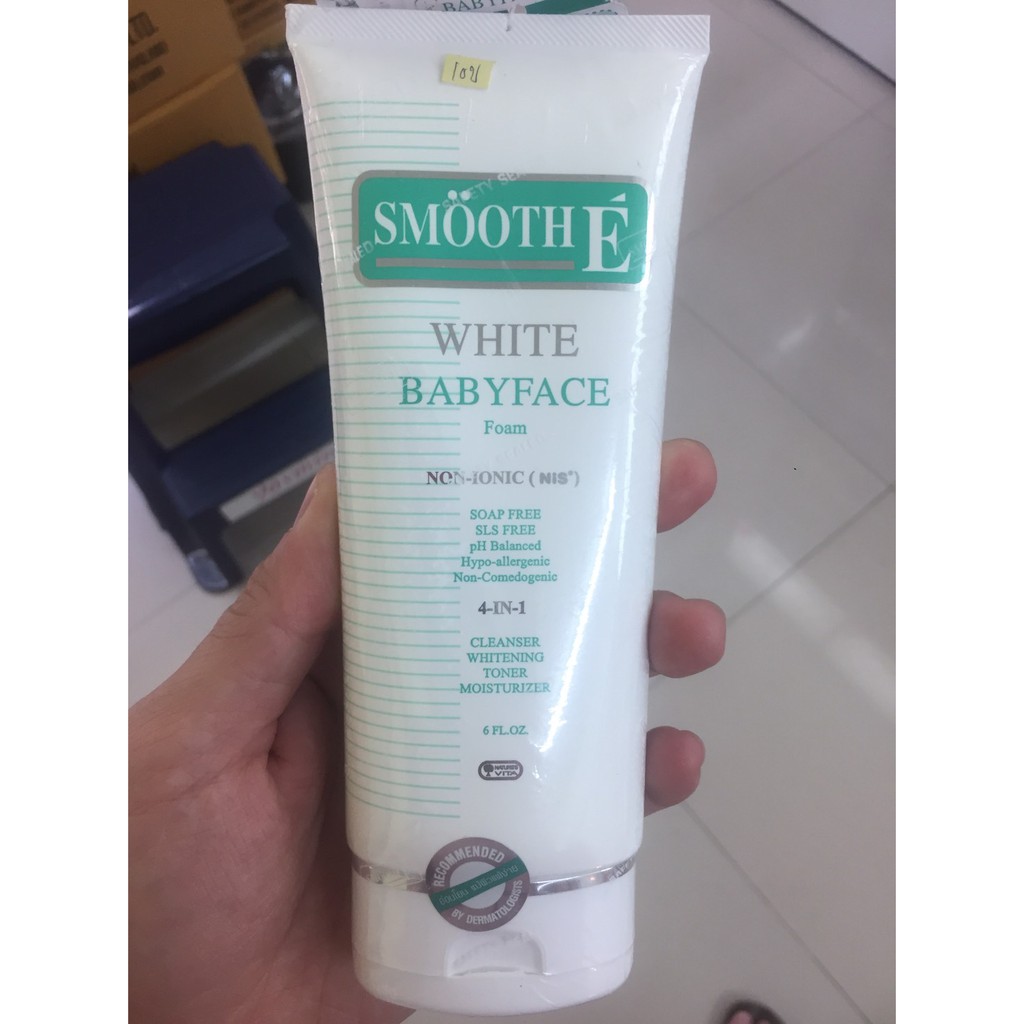 โฟมล้างหน้า Smooth E สูตร Non-ionic