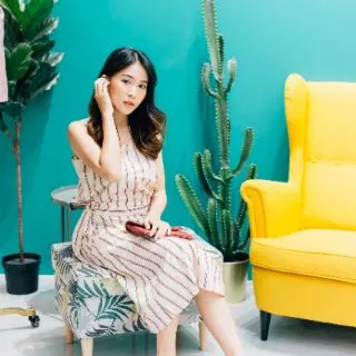 C37C26รองเท้าส้นสูงหน้าเพชร สูง 2นิ้ว (ทรงใหญ่ไม่ต้องบวกไซส์เพิ่ม) Kwintra สีเทาเมทาลิค และ สีเงิน