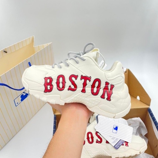 🔥รุ่นยอดฮิต🔥MLB Boston งานแท้💯%พร้อมกล่อง+ถุงกระดาษ✅ขนาด36-43 ใส่ได้ทั้งชายและหญิง รองเท้าลำลอง รองเท้าใส่วิ่ง