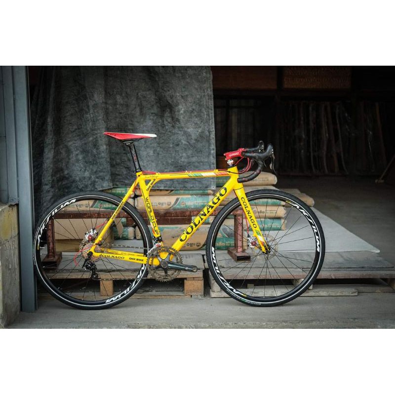(custom bike)​รถจักรยาน​เสือหมอบ​สายลุย ยี่ห้อ colnago  รุ่น worldcup สีเหลือง​พิเศษ​ size 54