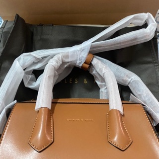 กระเป๋า Charles&amp;keith Double zip Structured Bag